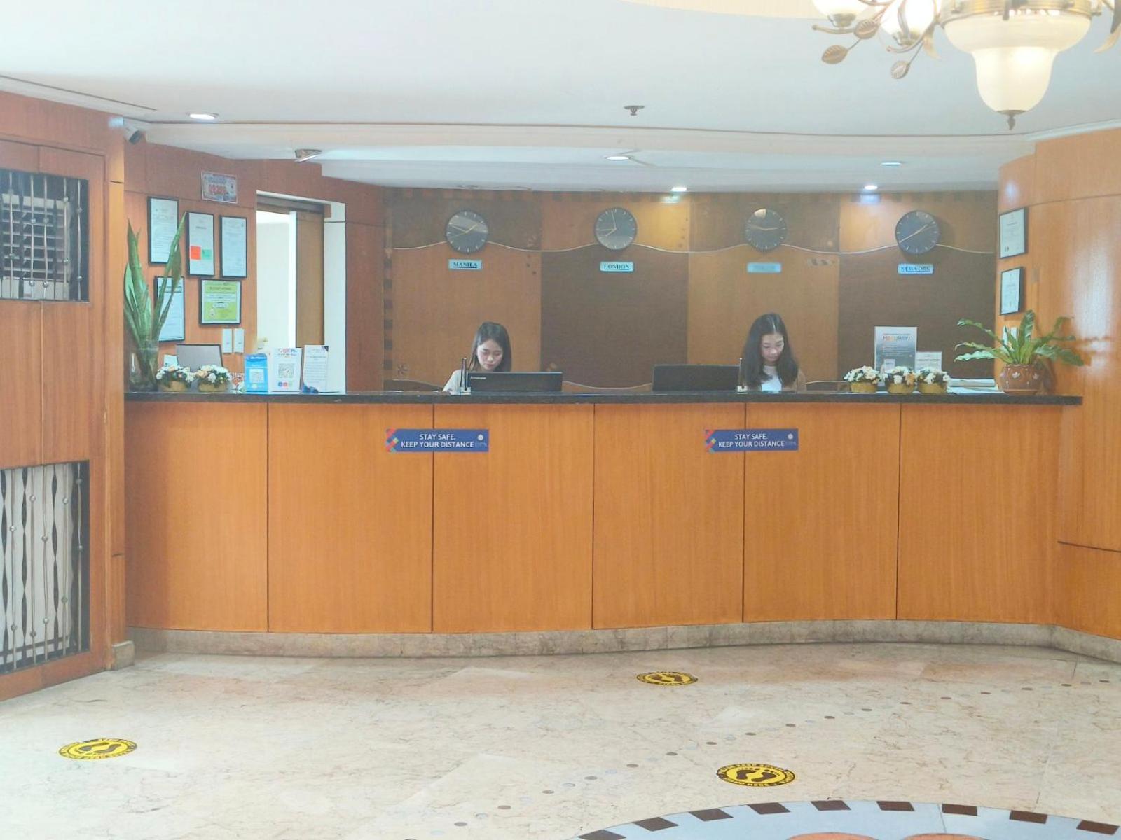 펄 마닐라 호텔 외부 사진